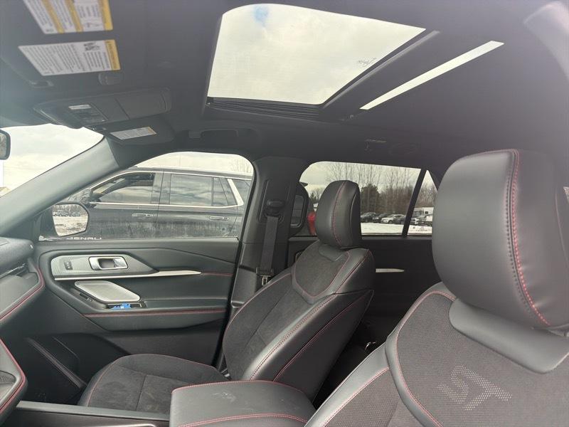 Ford Explorer ST AWD 2025