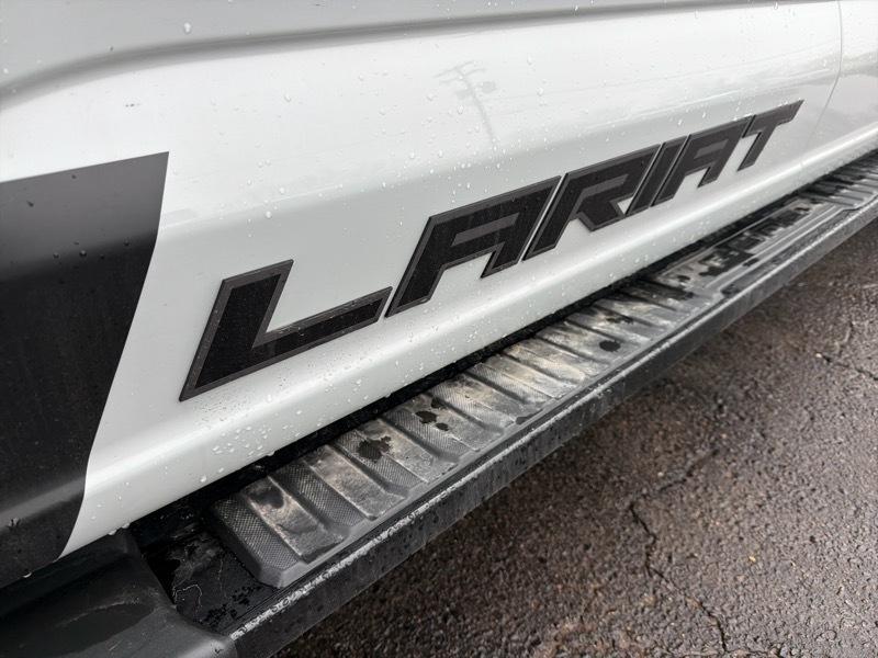 Ford F-150 Lariat SuperCrew 5.5-ft. Bed 4WD 2023