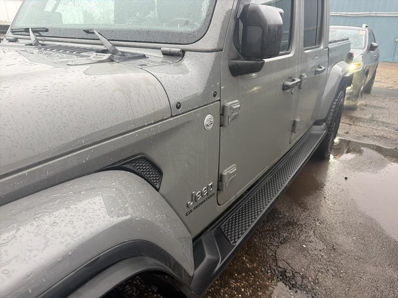 Jeep Gladiator Overland 2022