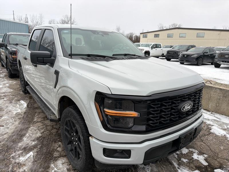 Ford F-150 STX SuperCrew 4WD 2024