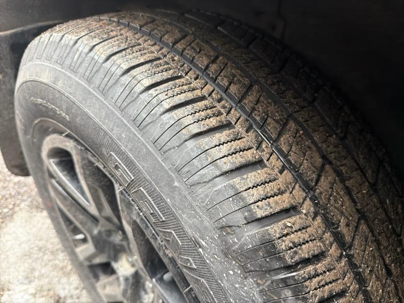 Chevrolet Silverado 1500 Custom Crew Cab 4WD 2024