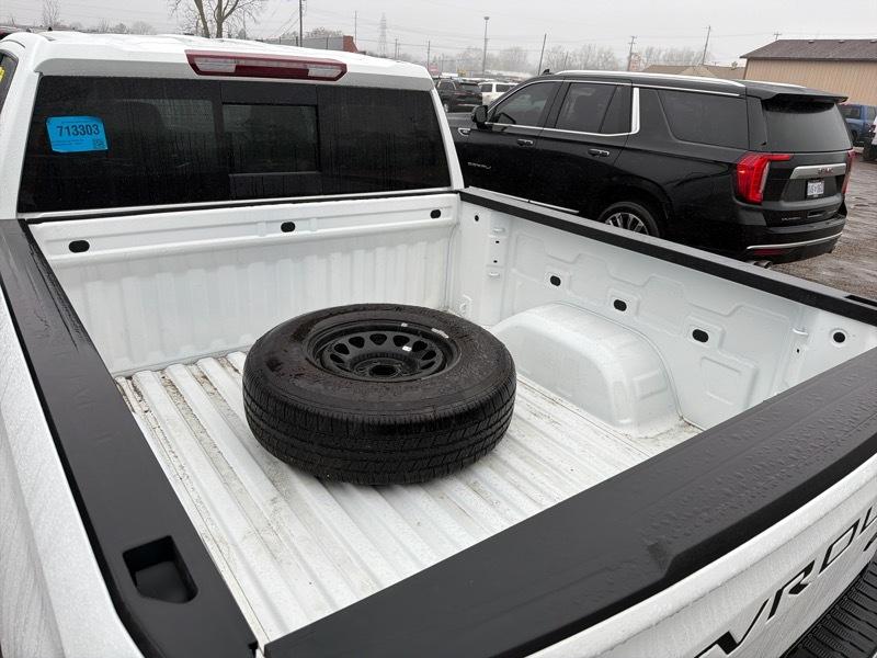 Chevrolet Silverado 1500 RST Crew Cab 4WD 2024