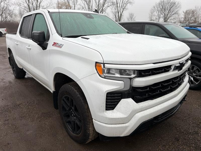 Chevrolet Silverado 1500 RST Crew Cab 4WD 2024