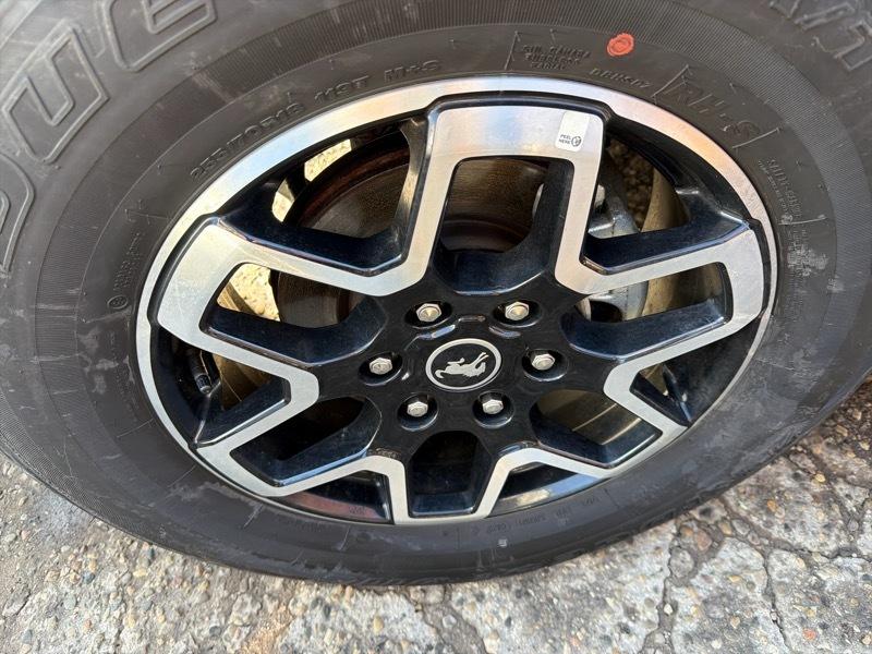 Ford Bronco Outer Banks 4-Door 2025