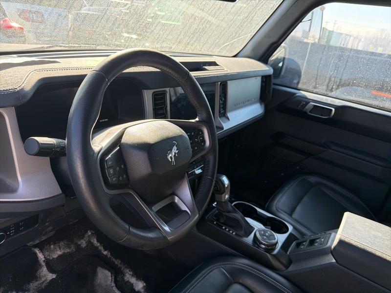 Ford Bronco Outer Banks 4-Door 2025