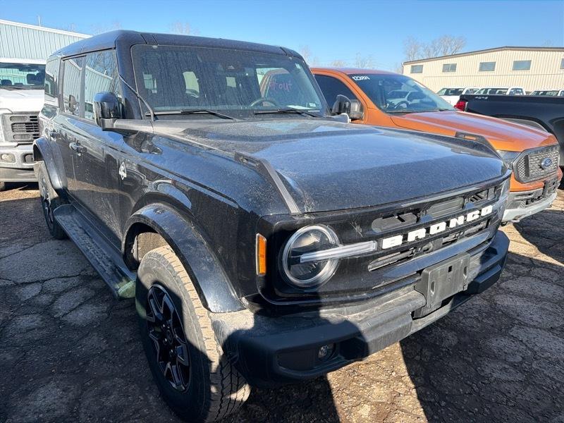 Ford Bronco Outer Banks 4-Door 2025