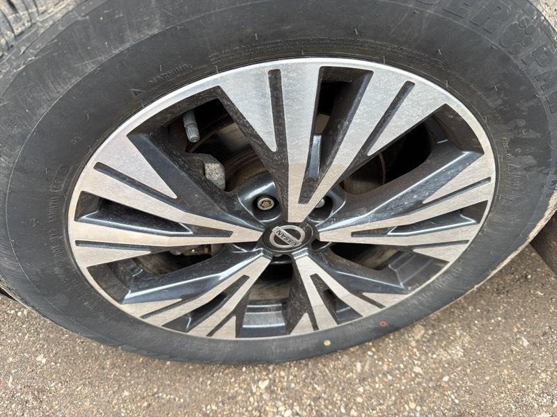 Nissan Rogue SV AWD 2021