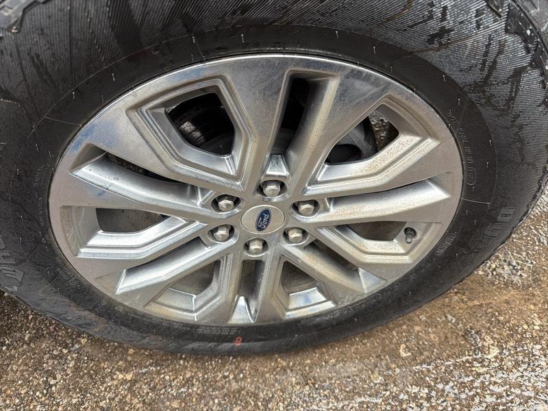 Ford F-150 Lariat SuperCrew 4WD 2024