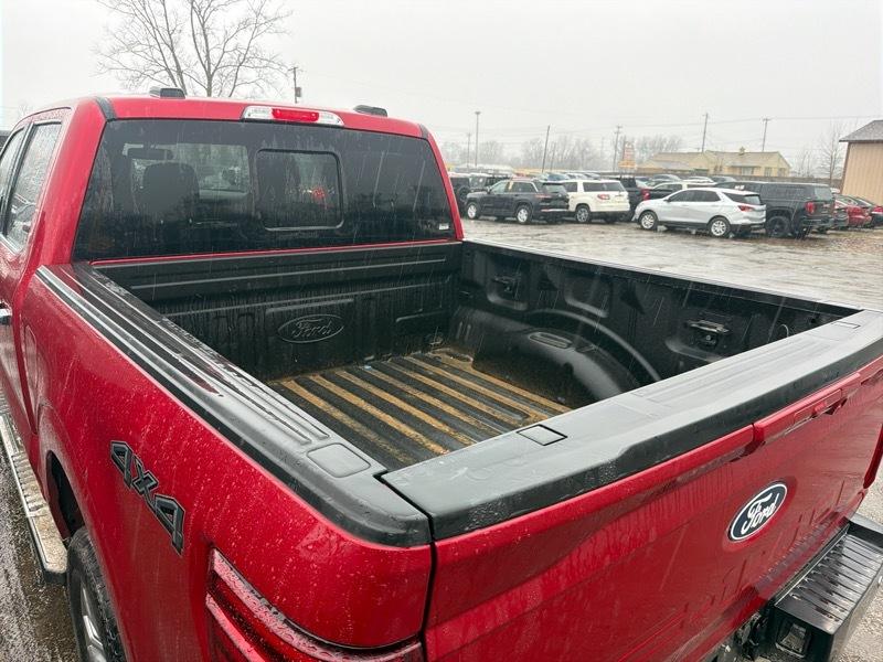 Ford F-150 Lariat SuperCrew 4WD 2024