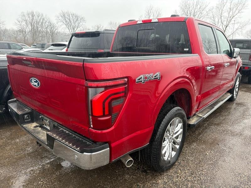 Ford F-150 Lariat SuperCrew 4WD 2024