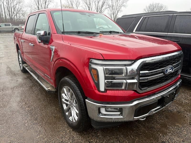 Ford F-150 Lariat SuperCrew 4WD 2024