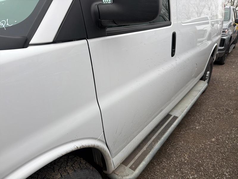 Chevrolet Express 2500 Cargo 2024