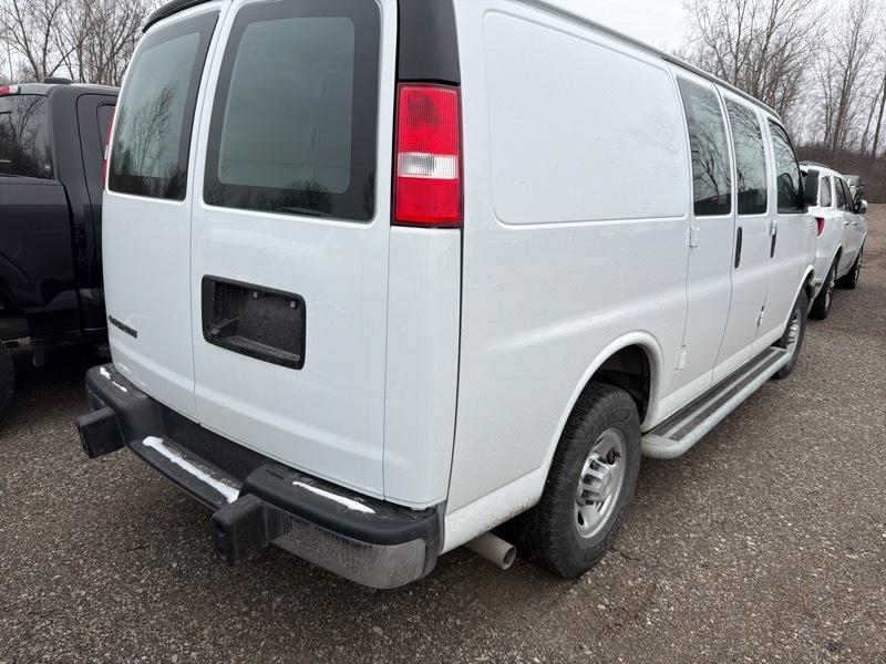 Chevrolet Express 2500 Cargo 2024