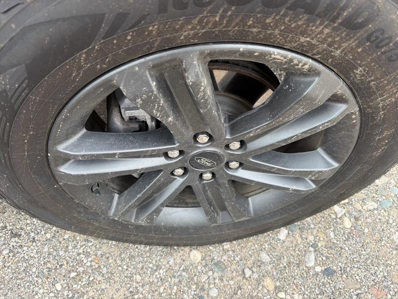 Ford F-150 Lariat SuperCrew 5.5-ft. Bed 4WD 2023