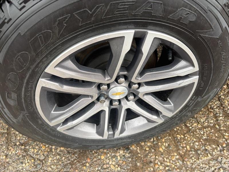 Chevrolet Colorado Work Truck Crew Cab Short Box 4WD 2021