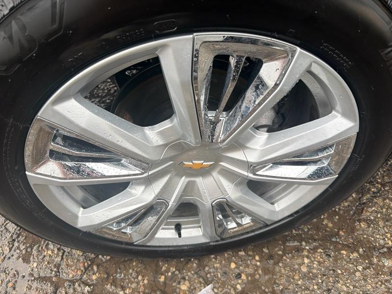 Chevrolet Silverado 1500 High Country Crew Cab 4WD 2025