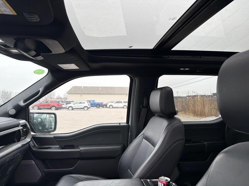 Ford F-150 Lariat SuperCrew 4WD 2025