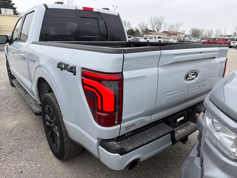 Ford F-150 Lariat SuperCrew 4WD 2025