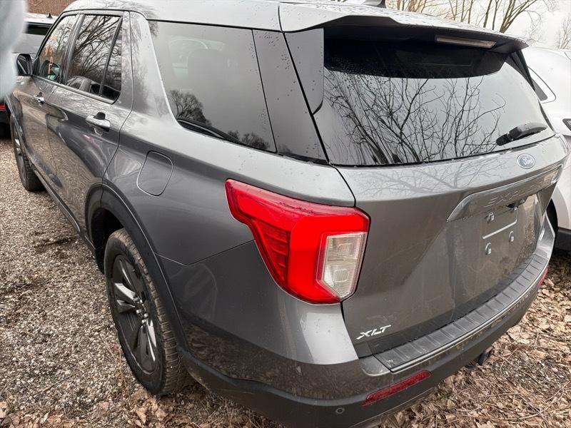 Ford Explorer XLT AWD 2021