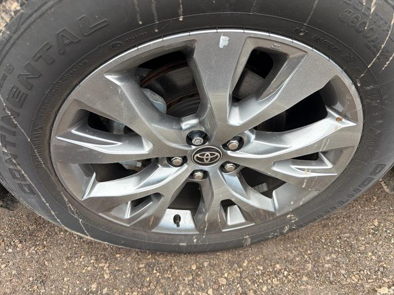 Toyota Grand Highlander XLE AWD 2024