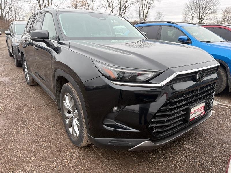 Toyota Grand Highlander XLE AWD 2024