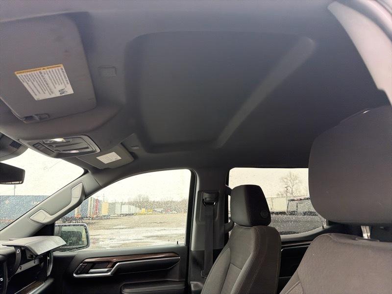 Chevrolet Silverado 1500 RST Crew Cab 4WD 2023