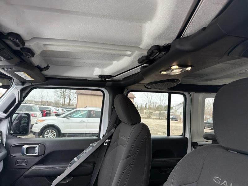 Jeep Wrangler Unlimited Sahara 2023