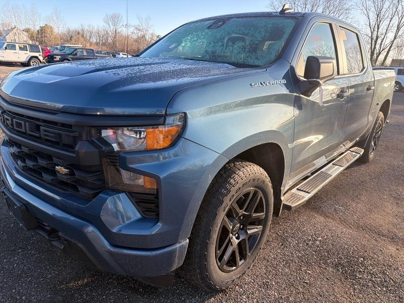 2024 Chevrolet Silverado 1500 Custom Crew Cab 4WD