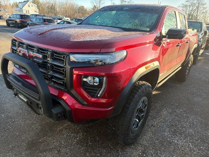 GMC Canyon AT4X Crew Cab 4WD 2023