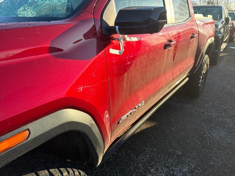 GMC Canyon AT4X Crew Cab 4WD 2023