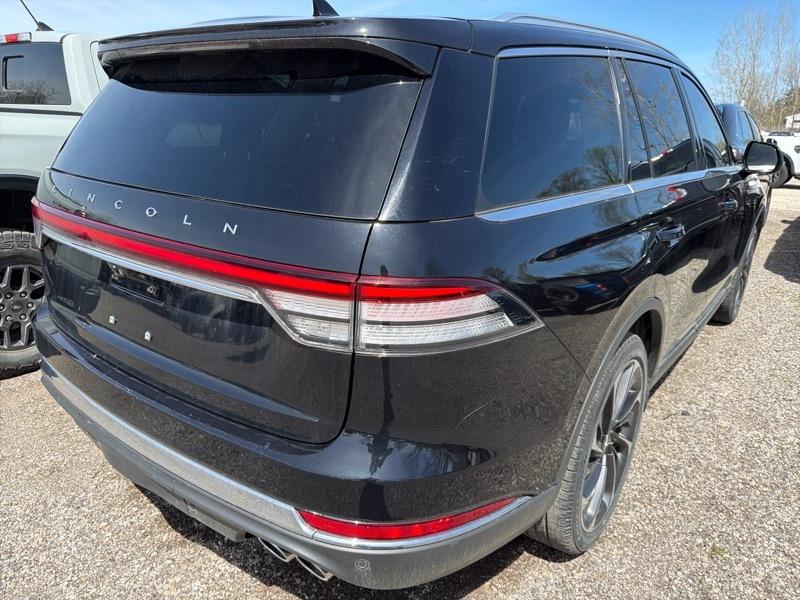 Lincoln Aviator Reserve AWD 2023