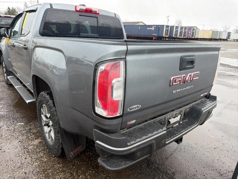 GMC Canyon AT4 Crew Cab w/Cloth 4WD 2021