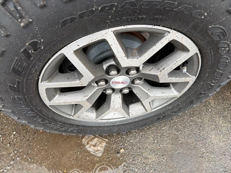 GMC Canyon AT4 Crew Cab w/Cloth 4WD 2021