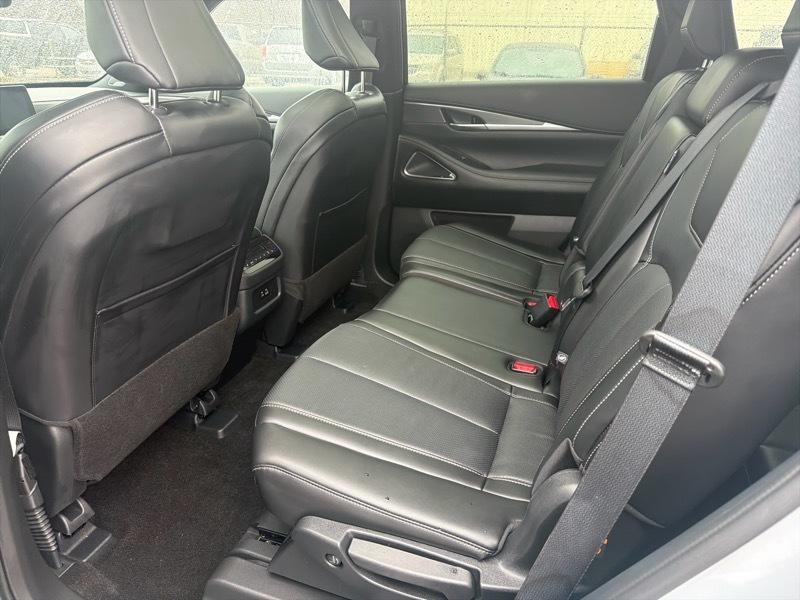 Infiniti QX60 LUXE AWD 2025