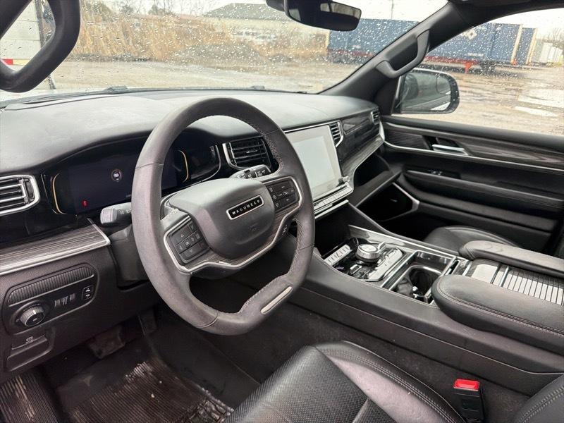 Jeep Wagoneer Series III 4WD 2022