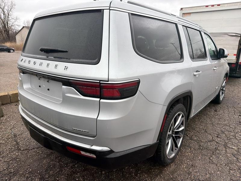 Jeep Wagoneer Series III 4WD 2022