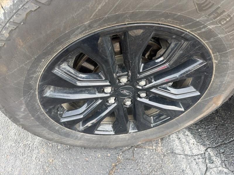 Ford F-150 XLT SuperCrew 4WD 2024