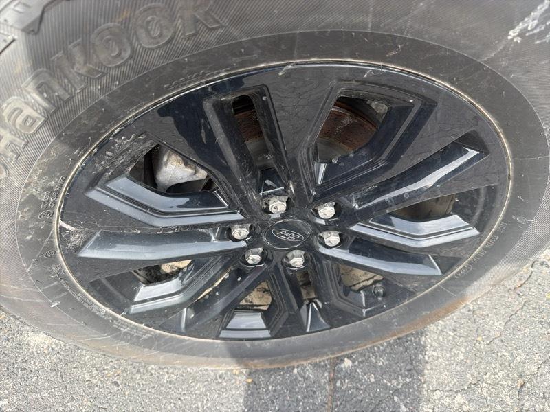 Ford F-150 XLT SuperCrew 4WD 2024