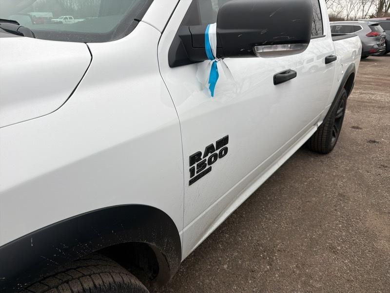 RAM 1500 Classic  2024