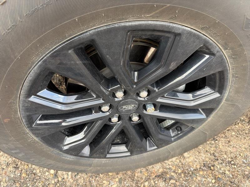 Ford F-150 XLT SuperCrew 4WD 2024