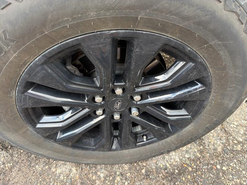 Ford F-150 XLT SuperCrew 4WD 2024