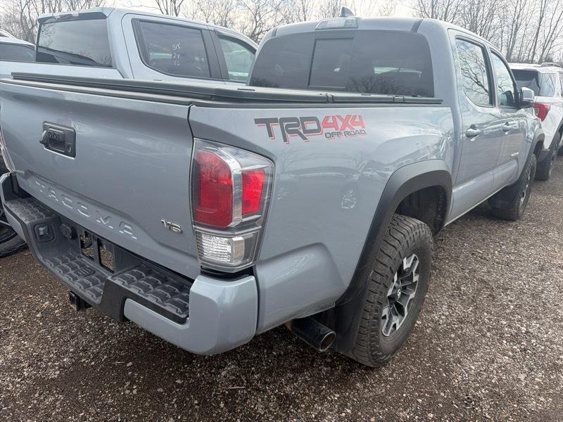 Toyota Tacoma  2021