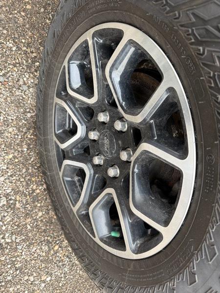 Ford F-150 XLT SuperCrew 5.5-ft. Bed 4WD 2023