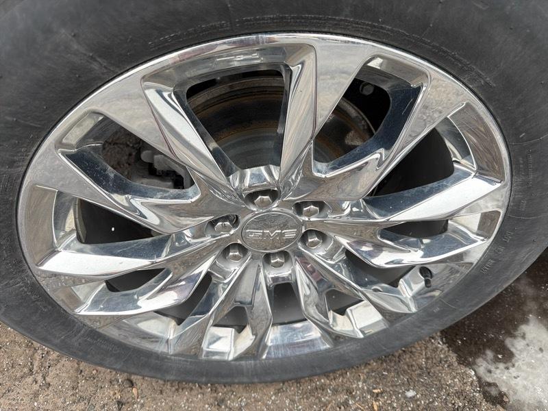 GMC Yukon SLT 4WD 2024