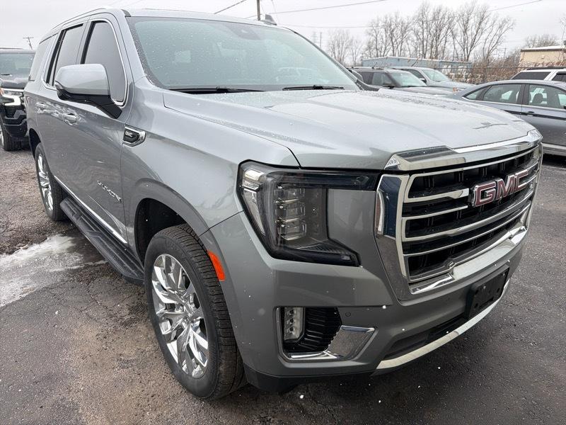 GMC Yukon SLT 4WD 2024