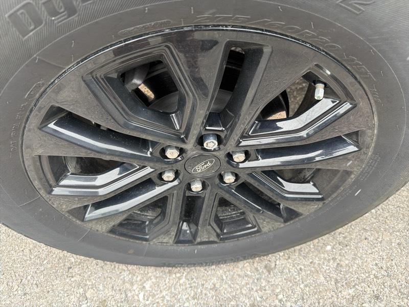 Ford F-150 XLT SuperCrew 4WD 2024