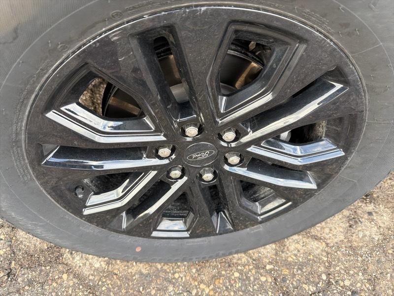 Ford F-150 XLT SuperCrew 4WD 2024