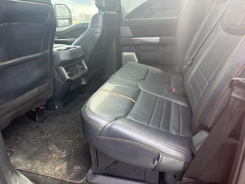 Ford F-450 SD Platinum Crew Cab DRW 4WD 2024