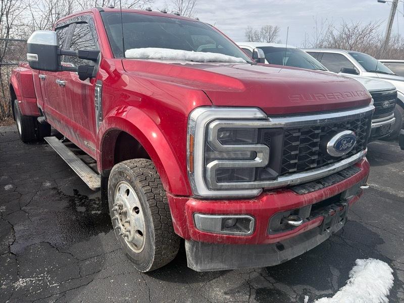 Ford F-450 SD Platinum Crew Cab DRW 4WD 2024