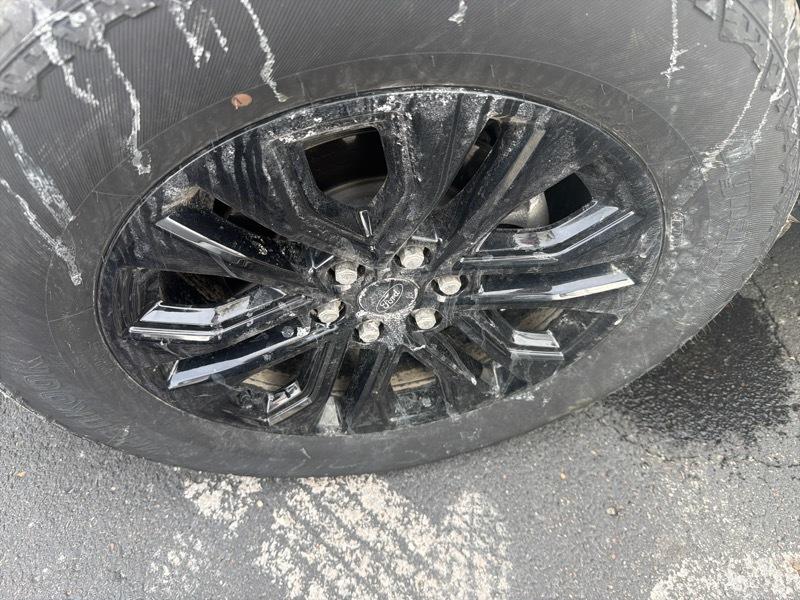 Ford F-150 Lariat SuperCrew 4WD 2025